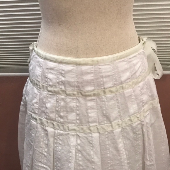 Gap a line white skirt size 6R - Picture 3 of 7
